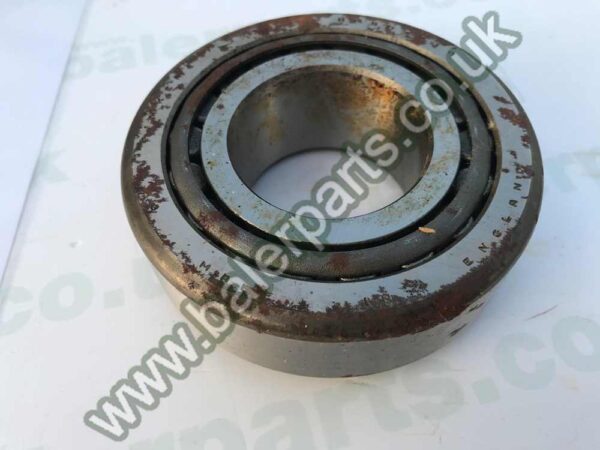 Bearing_x000D_n_x000D_nEquivalent to OEM: 662061R91_x000D_n_x000D_nSpare part will fit - B47