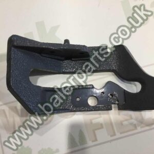 Claas Knotter Shoe_x000D_n_x000D_nEquivalent to OEM:  808274_x000D_n_x000D_nSpare part will fit - Markant 55
