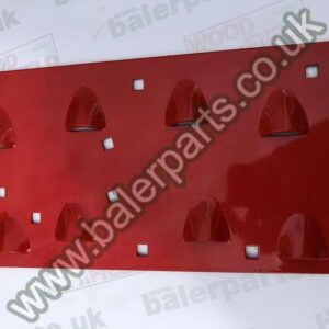 International Chamber Wedge (Left)_x000D_n_x000D_nEquivalent to OEM: 671960R2_x000D_n_x000D_nSpare part will fit - 430