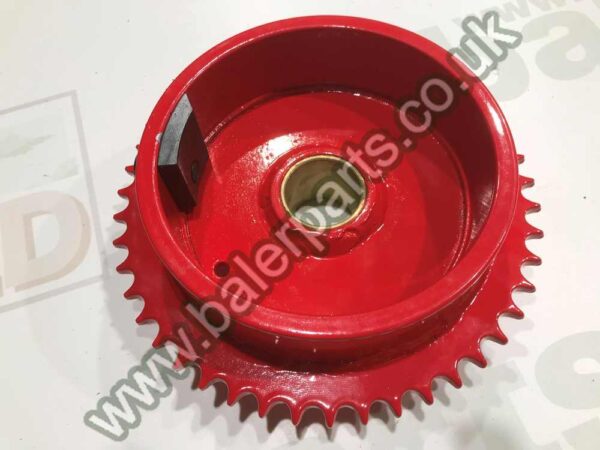 Massey Ferguson Complete knotter drive Sprocket_x000D_n_x000D_nEquivalent to OEM:  583008M91_x000D_n_x000D_nSpare part will fit - 120