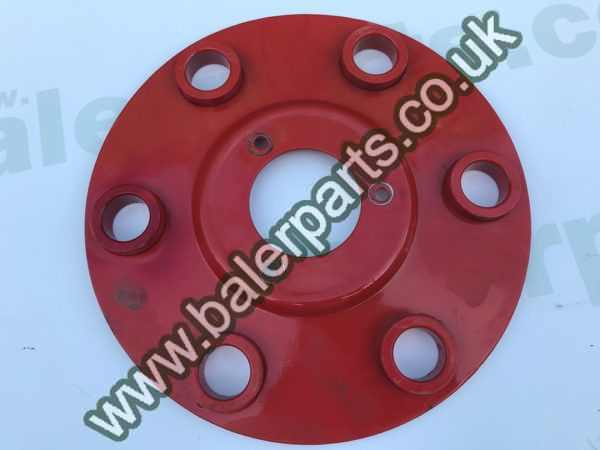 Welger Pick up spacer plate_x000D_n_x000D_nEquivalent to OEM:  1124.42.02.05_x000D_n_x000D_nSpare part will fit - Various