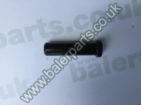 Over Running Clutch Drive Dog Pin_x000D_n_x000D_nEquivalent to OEM: 662558R1_x000D_n_x000D_nSpare part will fit - International 430