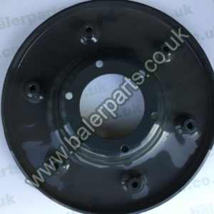 Mower Support Plate_x000D_n_x000D_nEquivalent to OEM: 06228357_x000D_n_x000D_nSpare part will fit - KM 20