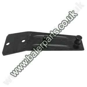 Blade Holder_x000D_n_x000D_nEquivalent to OEM:  06580109 1101801055000 1101801055000 06580109 700060470 7006580109 506405016_x000D_n_x000D_nSpare part will fit - KM 20