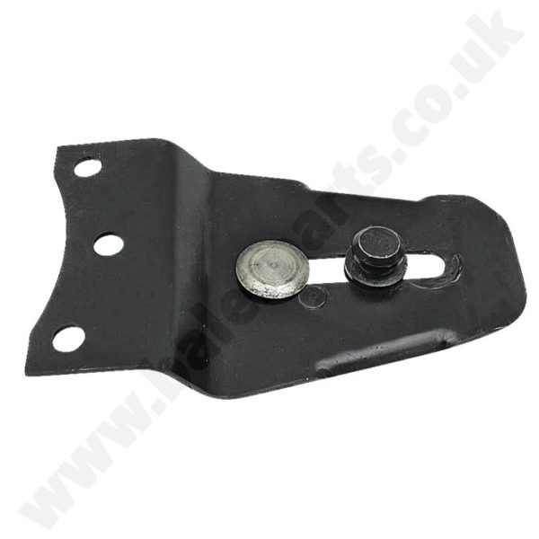 Blade Holder_x000D_n_x000D_nEquivalent to OEM:  3208010347 3202010328 3208010328_x000D_n_x000D_nSpare part will fit - SM 4