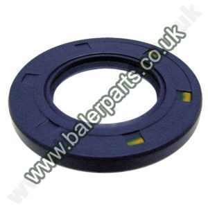 Rotary Tedder Shaft Seal_x000D_n_x000D_nEquivalent to OEM:  00019600 16620076 00019600 16620076 00016900 16620076 00016900 16620076_x000D_n_x000D_nSpare part will fit - CondiMaster 4611