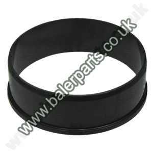 Mower Bush_x000D_n_x000D_nEquivalent to OEM:  56829500_x000D_n_x000D_nSpare part will fit - Various