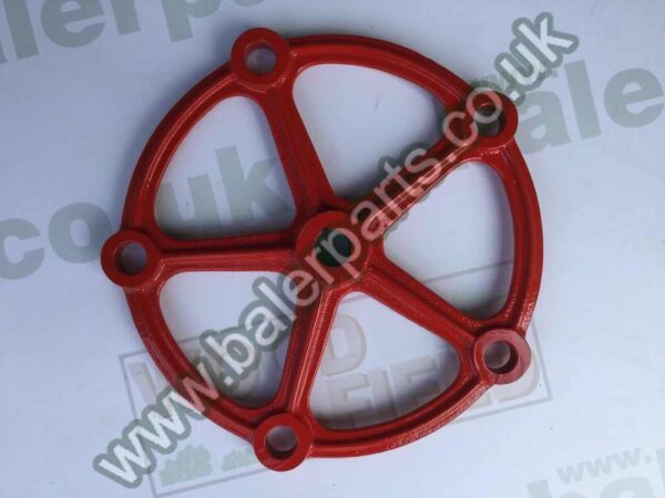 Massey Ferguson Pick Up Spacer plate_x000D_n_x000D_nEquivalent to OEM:  583914M2_x000D_n_x000D_nSpare part will fit - 124