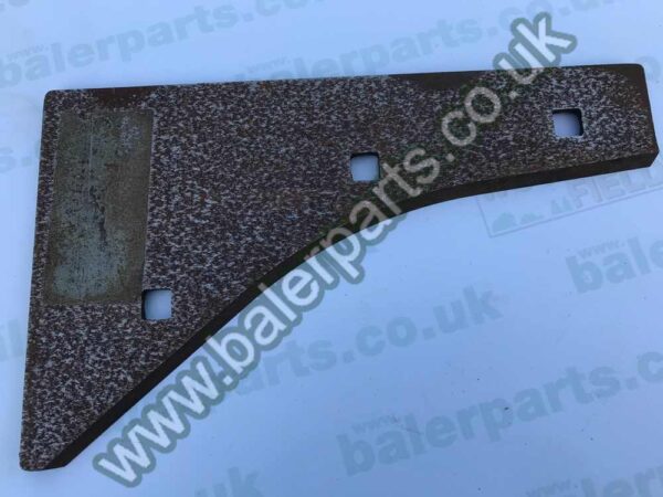 New Holland Chamber Knife_x000D_n_x000D_nEquivalent to OEM:  38480_x000D_n_x000D_nSpare part will fit - 68