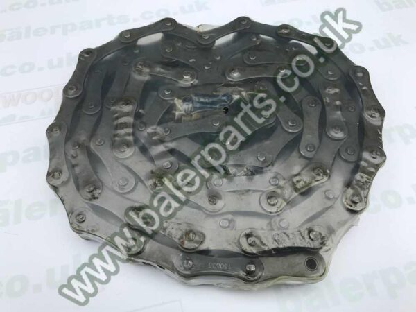 New Holland Main Chain_x000D_n_x000D_nEquivalent to OEM number : 744258_x000D_n_x000D_nSpare part will fit models : 940 and 945