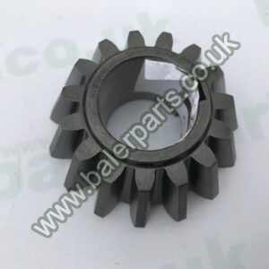 Rotary Tedder Bevel Gear (15 teeth)_x000D_n_x000D_nEquivalent to OEM: 58556010_x000D_n_x000D_nSpare part will fit - Various