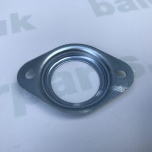 International Twine Guide Mounting Plate_x000D_n_x000D_nEquivalent to OEM:  352133R1_x000D_n_x000D_nSpare part will fit - 430