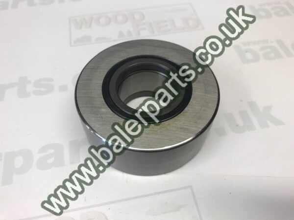 Plunger Bearing_x000D_n_x000D_nEquivalent to OEM:  832526_x000D_n_x000D_nSpare part will fit - Claas Quadrant 2100 2200