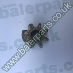 Claas Gear_x000D_n_x000D_nEquivalent to OEM:  000009.0_x000D_n_x000D_nSpare part will fit - Markant 55
