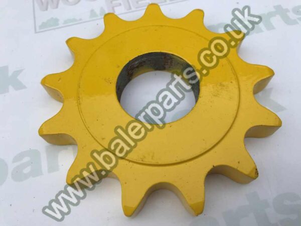 New Holland Feeder Gear_x000D_n_x000D_nEquivalent to OEM: 66614_x000D_n_x000D_nSpare part will fit - 940