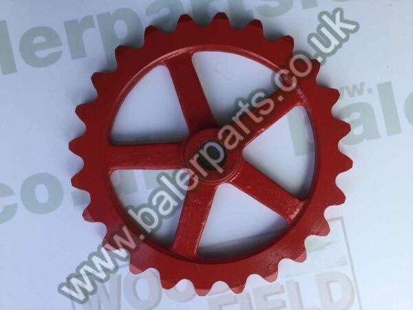 New Holland Feeder Sprocket_x000D_n_x000D_nEquivalent to OEM:  137361_x000D_n_x000D_nSpare part will fit - 370