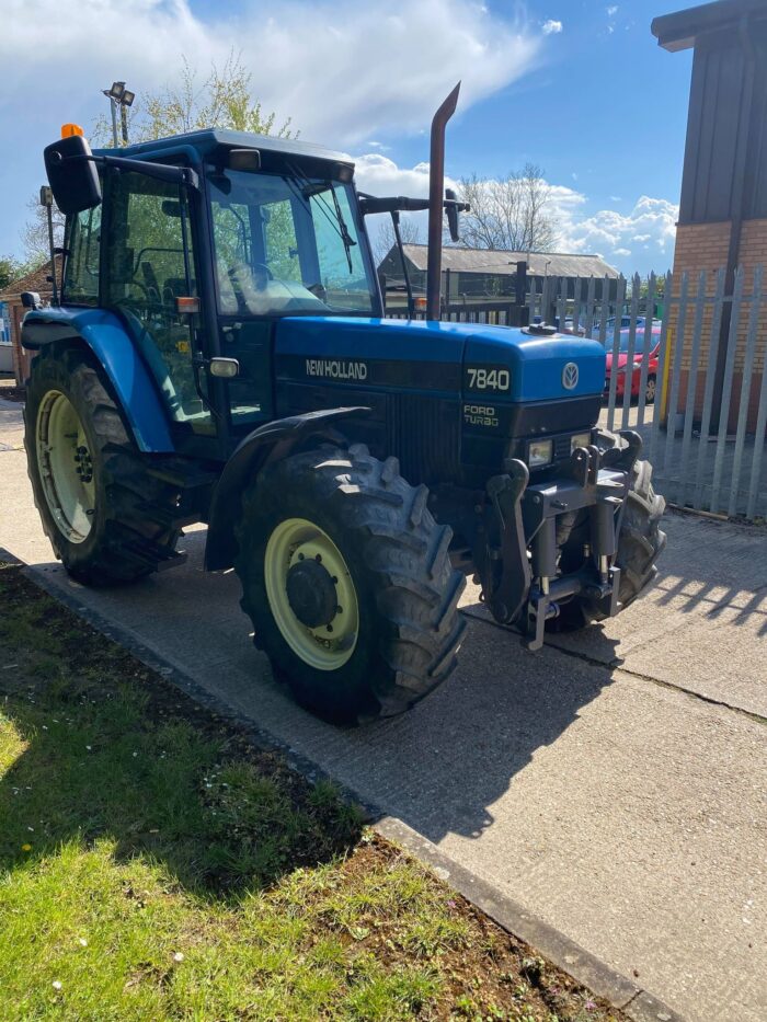 New Holland 7840 Baler Spares New Holland 7840 for sale New Holland 7840 Baler Spares New Holland 7840 for sale