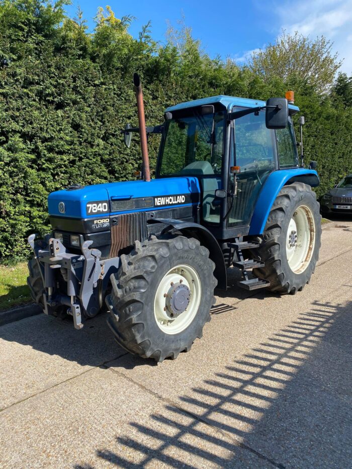 New Holland 7840 Baler Spares New Holland 7840 for sale New Holland 7840 Baler Spares New Holland 7840 for sale