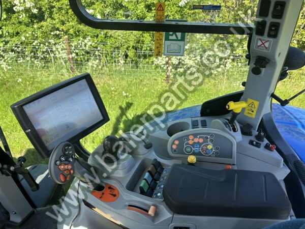 New Holland T7.210 - Image 2