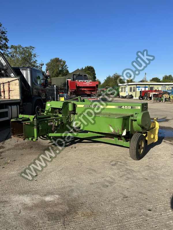 John Deere 342A - Image 4
