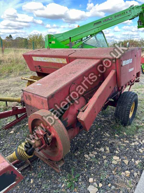 New Holland 276